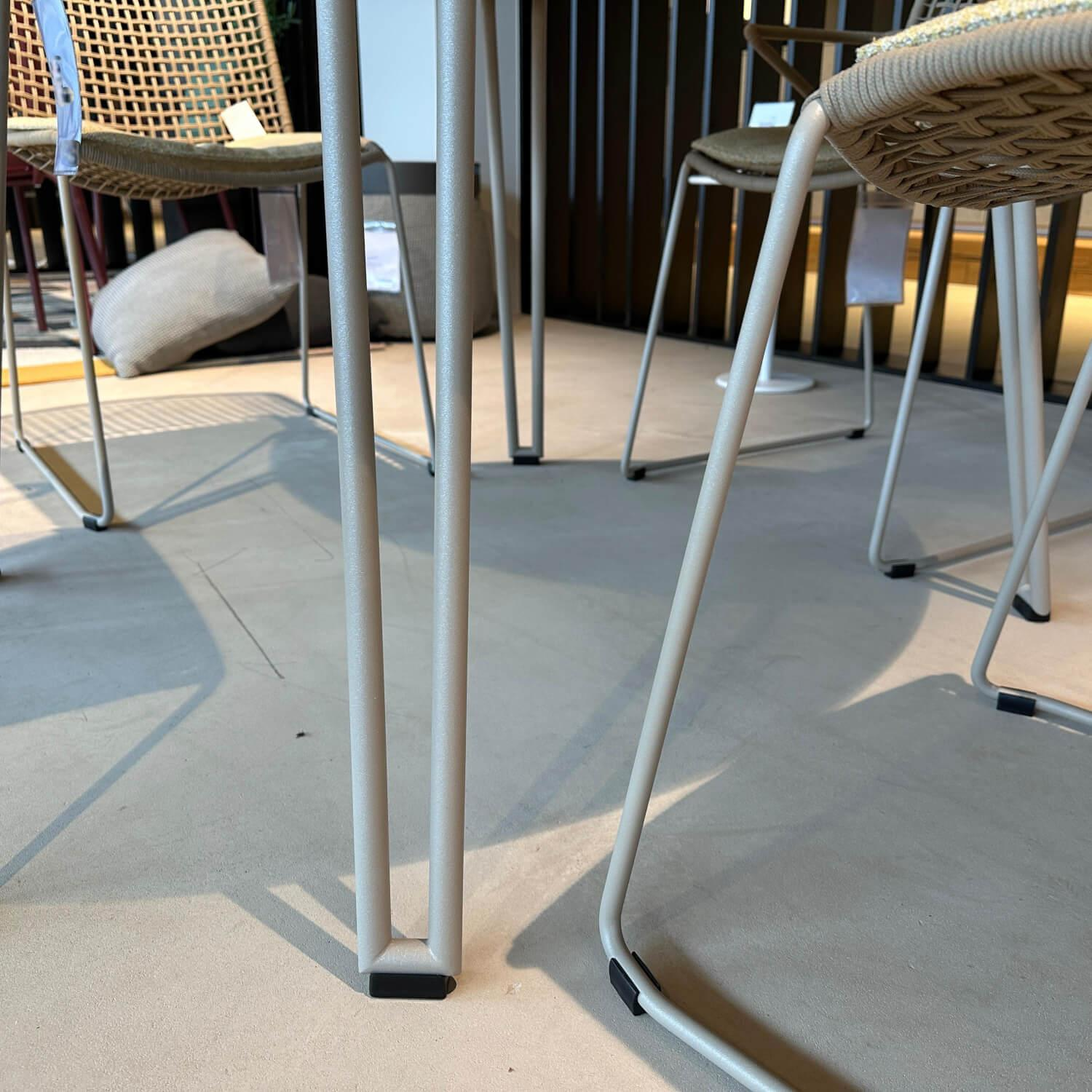 Weishäupl - Essgruppe Slope Outdoor Tischplatte Keramik Ananda Gestell Edelstahl Perlbeige Pulverbeschichtet - 4