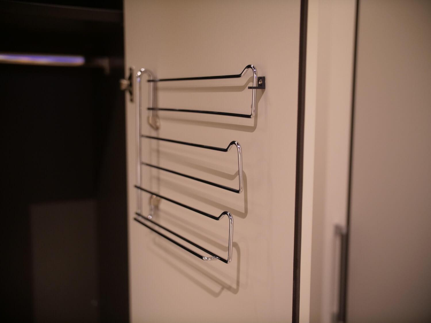 Hülsta - Systemeckschrank Multi Forma II Lack Grau Design T+U Griff U012 Lack Grau - 9