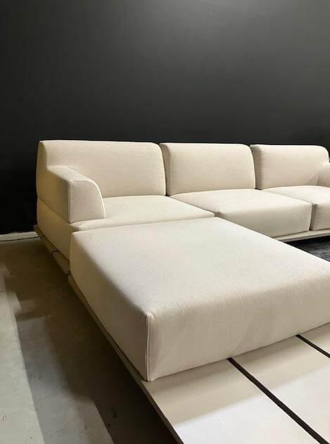 Kristalia - Outdoorsofa Palco Stoff Heritage Papyrus 07 Beige Natur Gestell Metall Grau London - 6