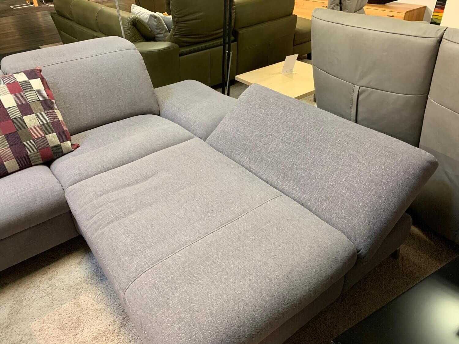 himolla-ecksofa-1612-stoff-aqua-clean-rauch-grau-mit-4-kissen-c187376327c45dad5d7f9f460 himolla - Ecksofa 1612 Stoff Aqua Clean Rauch Grau mit 4 Kissen - 6