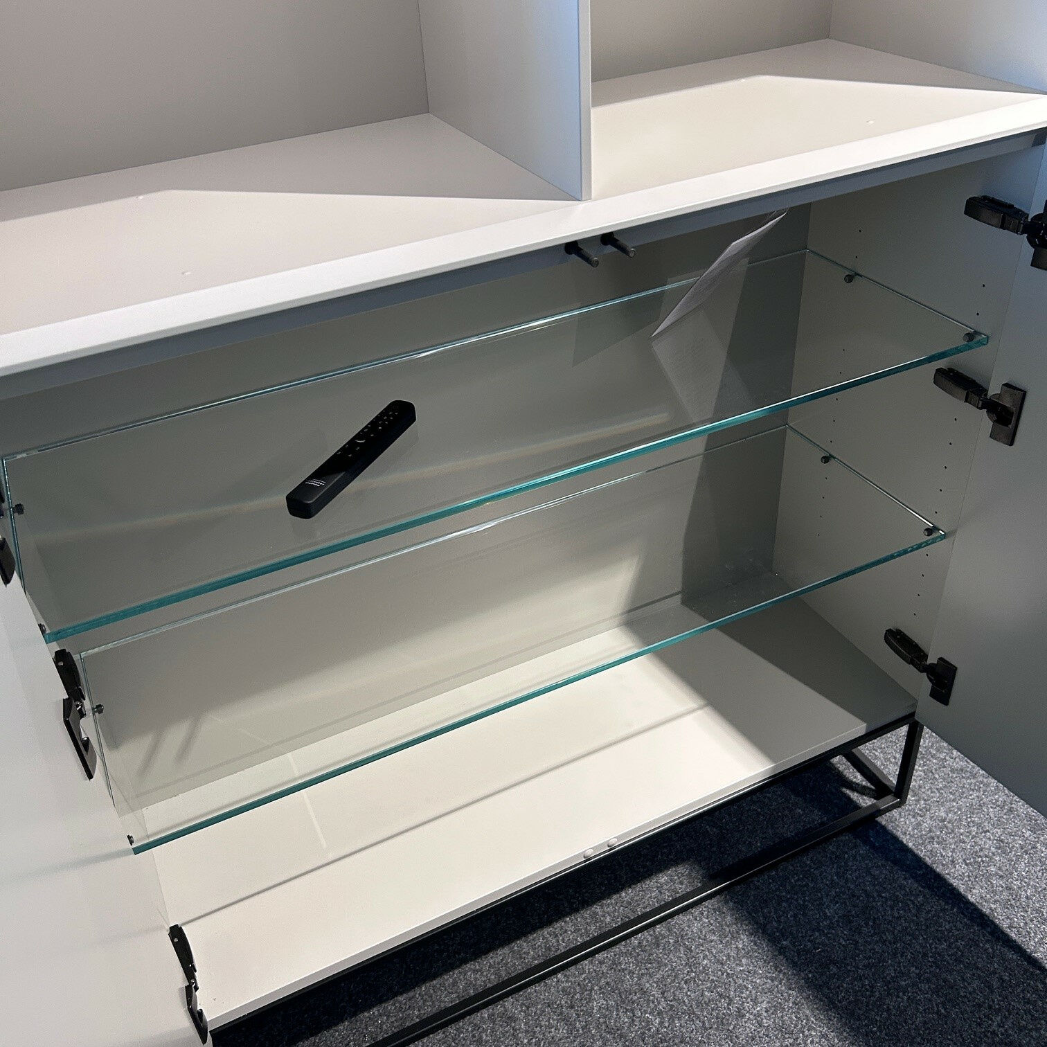 Kettnaker - Highboard Soma Lack Steingrau Abdeckplatte Beton Grau Mit Beleuchtung - 5