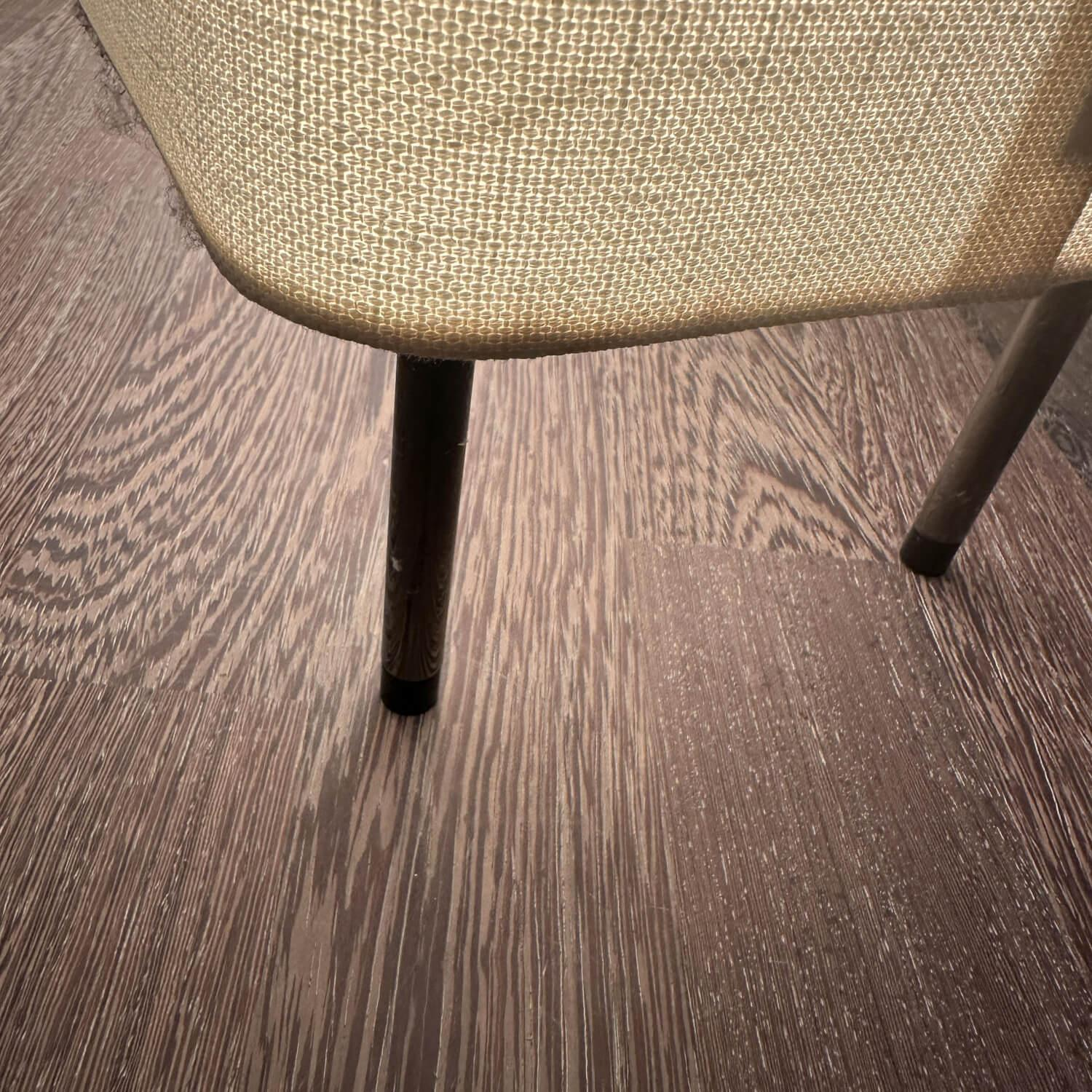 Minotti - Stehleuchte Blanche Schirm Leinen Weiß Gestell Nickel Struktur Black Schwarz Oberer Schirm Drehbar - 3