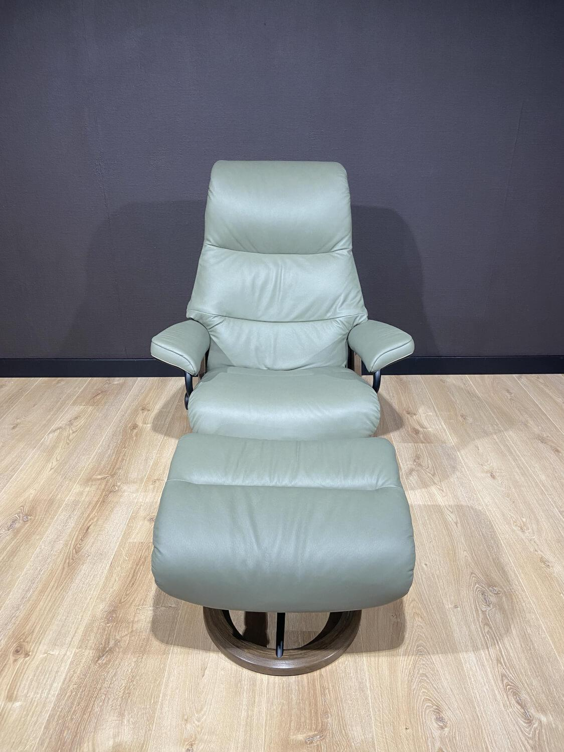 Stressless - Sessel View M Signature Leder Paloma Shadow Green mit Hocker - 2