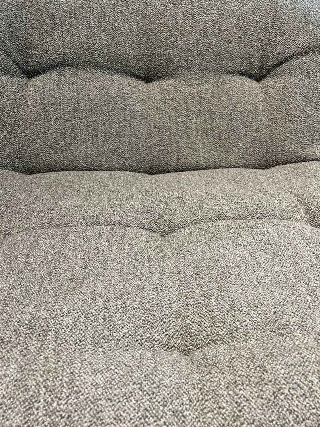 IP Design - Sofa Soulmate Stoff Queen Hellgrau Mit Klappbarer Armlehen Und Ablagetisch - 3