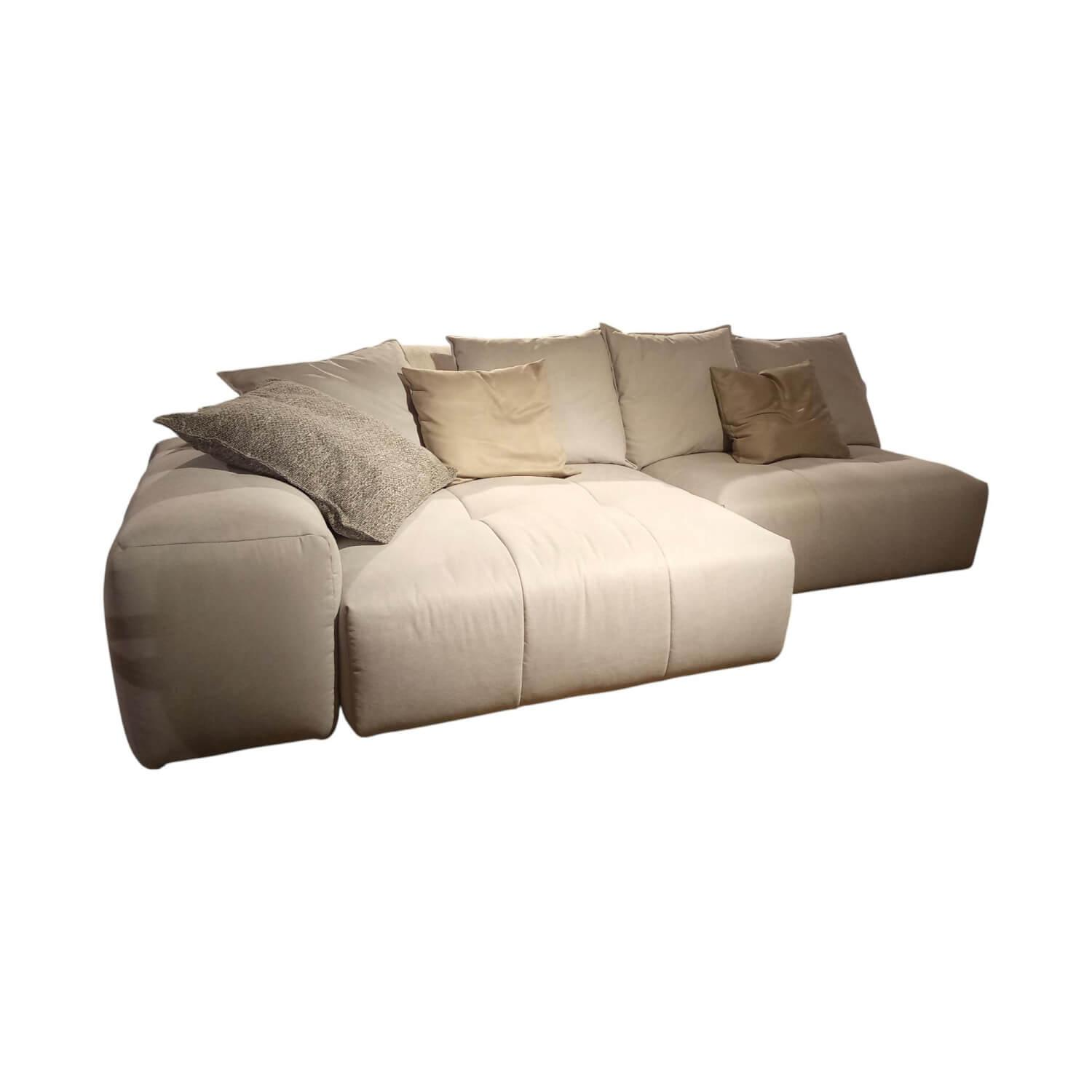 Raum.Freunde - Ecksofa CRF Palazzina Stoff 1M Key West Light Grey Grau Füße Kunststoff Schwarz Inklusive Kissen - 1