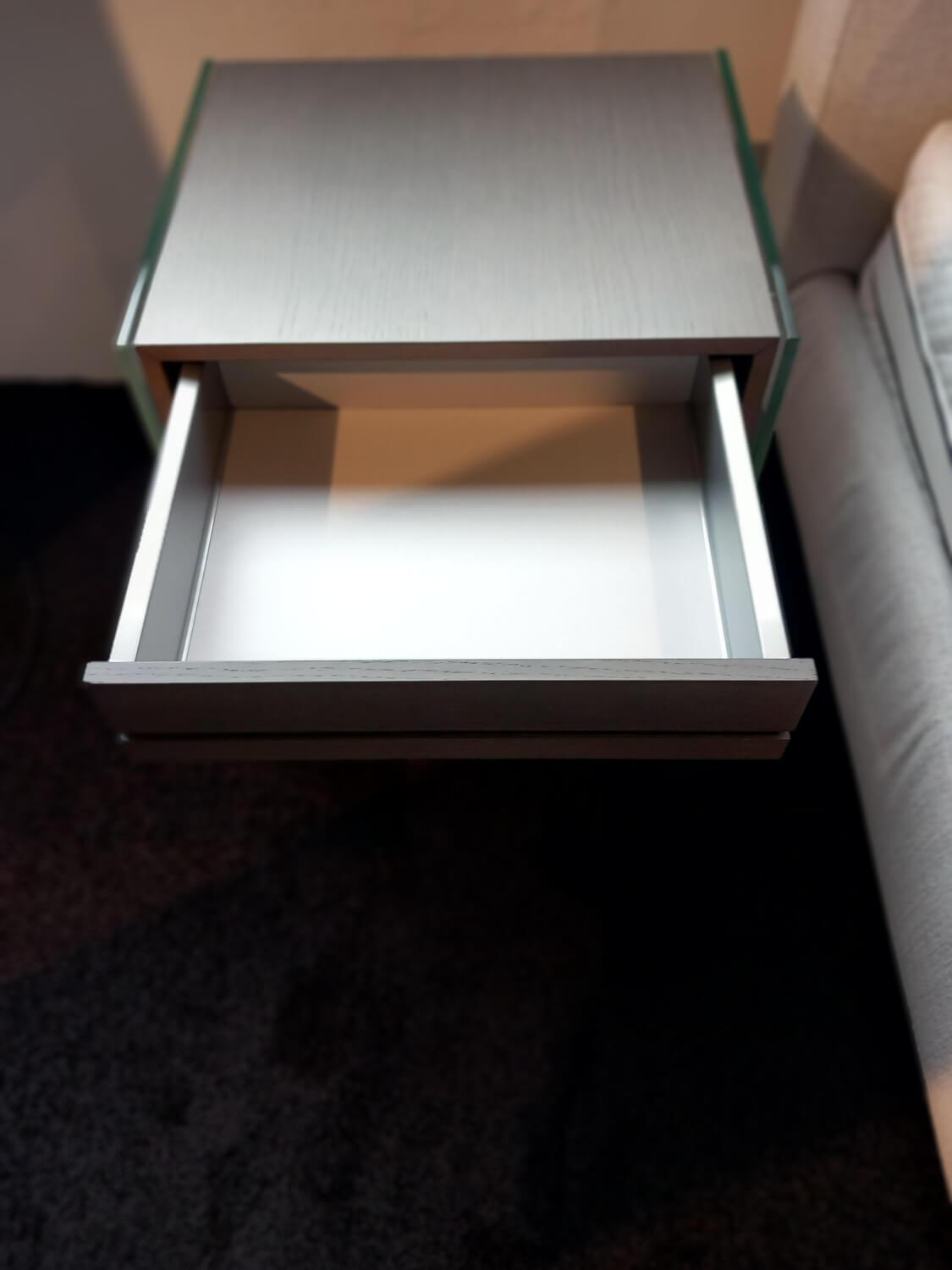 Swissflex - Nachttisch SF Eiche Anthrazit Glas Mit Schubkasten und Ablageboard - 6