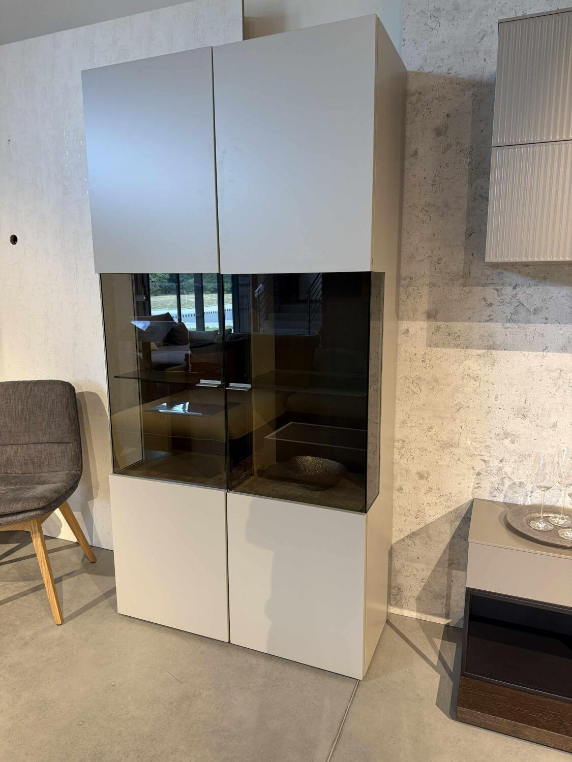 Hülsta - 2er-Set Vitrine Fena Lack Seidengrau - 2