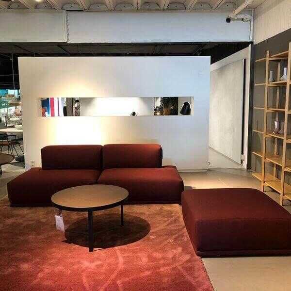 Sofa Zweisitzer Connect Stoff Rime Rot mit Hocker