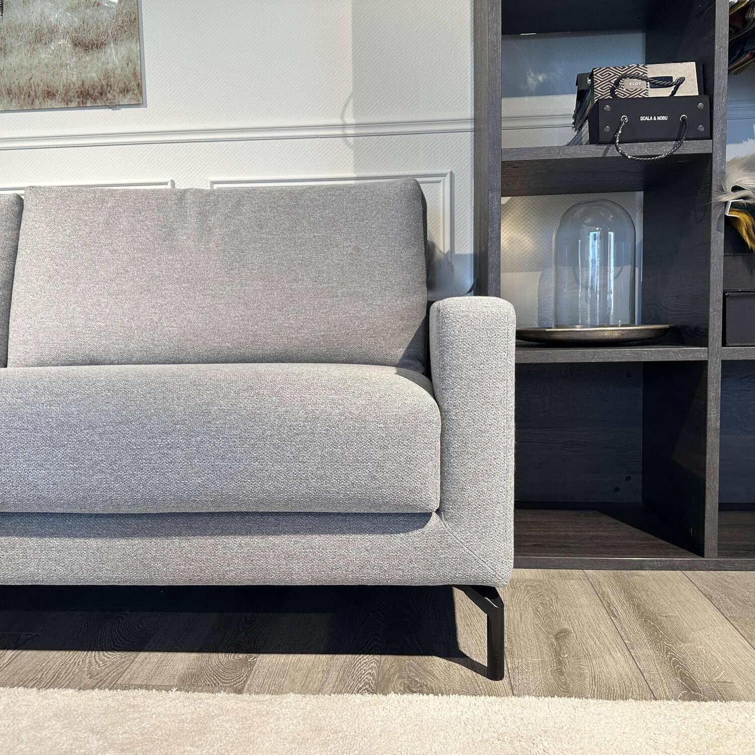 Violetta - Sofa Gesa Stoff 11 Gavani 83 Grau Schwebefuß Eric H 14 cm Schwarz Matt - 7