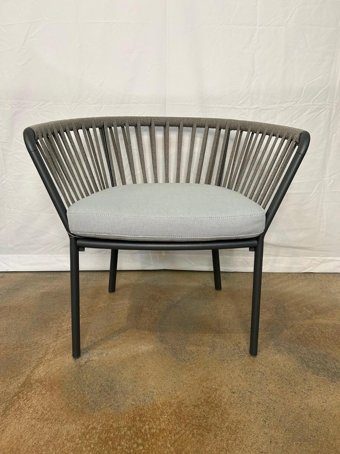 Fast - Outdoor Lounge Sessel Ria Rücken Seil Geflochten Braun Grau Gestell Aluminium Rock Liso Graph Grau Lackiert - 12