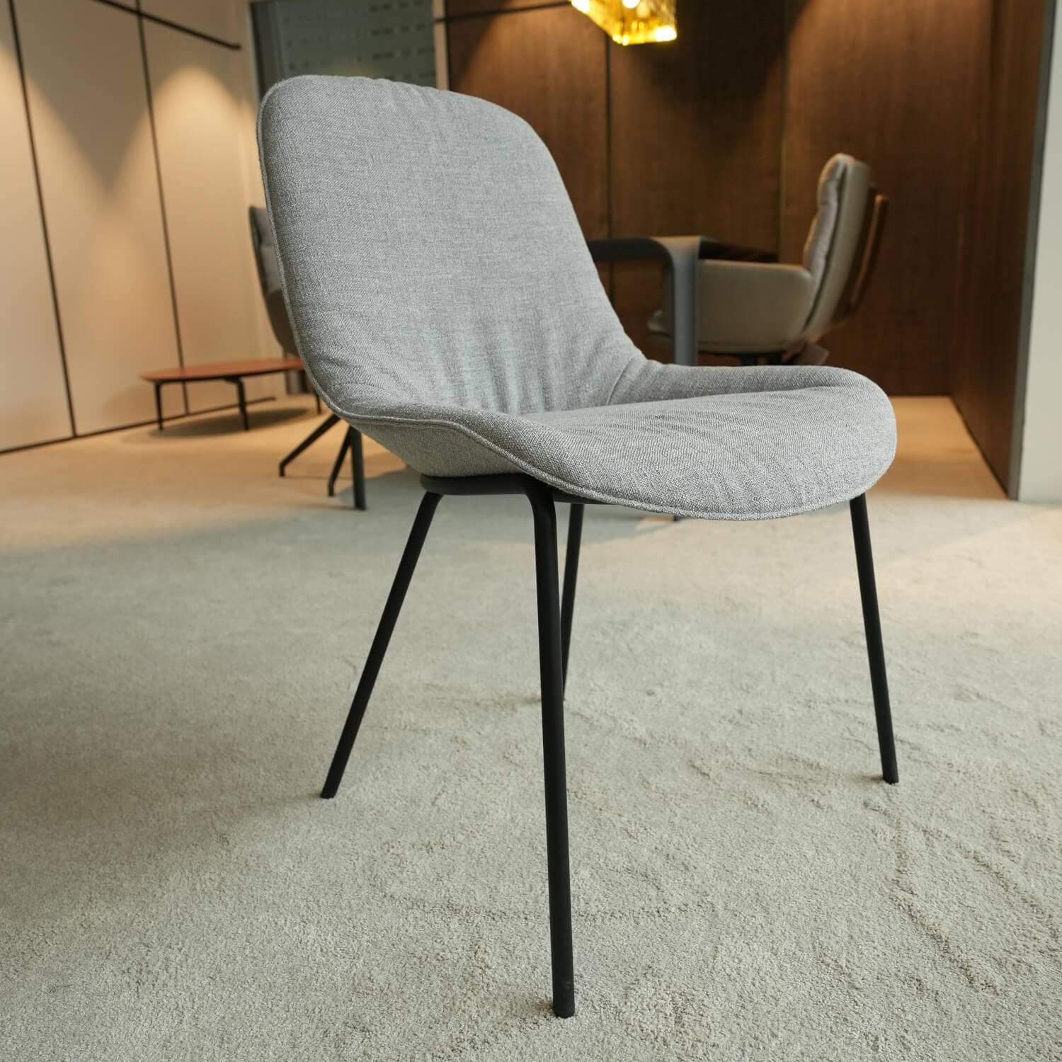 Walter Knoll - 2er Set Stuhl Sheru Stoff Gaia 7891 Platin Grau 4 Bein Untergestell Matt Pulverbeschichtet Schwarz - 6