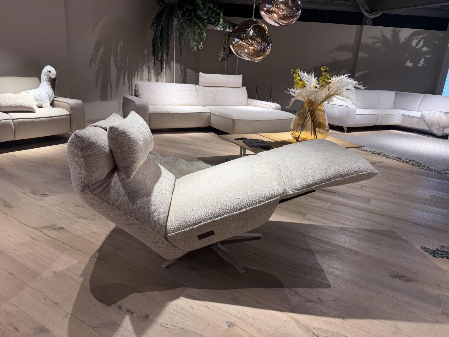 himolla - Relaxsessel Nova Stoff 20 Labomba Carrara Beige Sternfuß Metall Beige Inklusive Elektrische Verstellung Mit Akku - 2