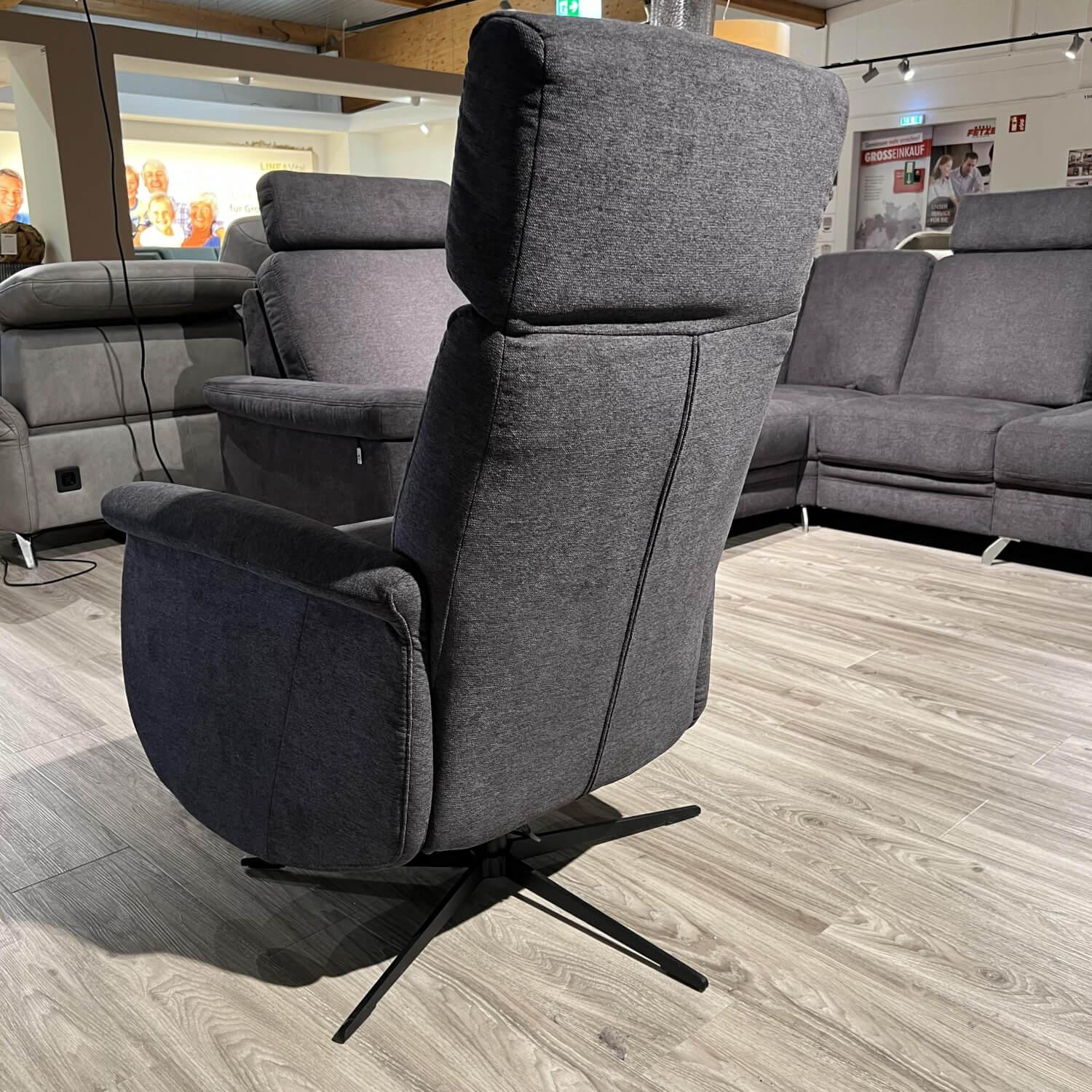 Gruber - Ecksofa Calma 4 Und Sessel Casada Premium 1810 Stoff Costa Anthrazit  Füße Metall Silber Und Metall Schwarz - 7