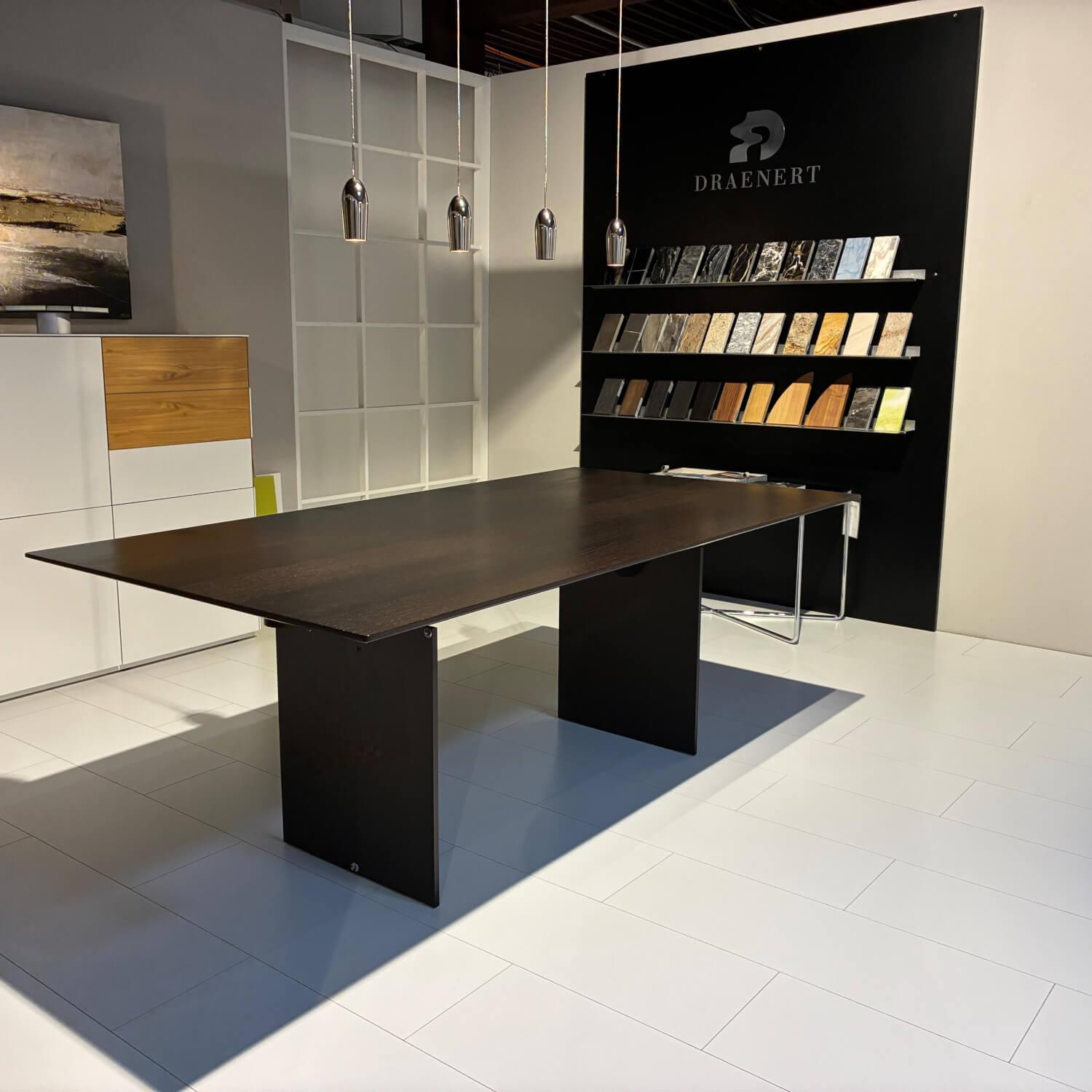 Draenert - Esstisch Atlas 1280 ll Platte Mooreiche Gebeizt Wangenfuß Aluminium Bronze Eloxiert Mit Integrierter Schwenkplatte - 8