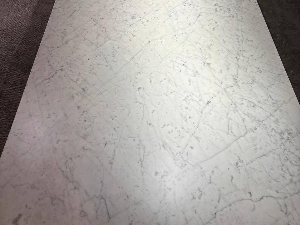 Cassina - Esstisch Doge W01 37 Marmor Carrara Weiß Gestell Aluminium Grau - 3