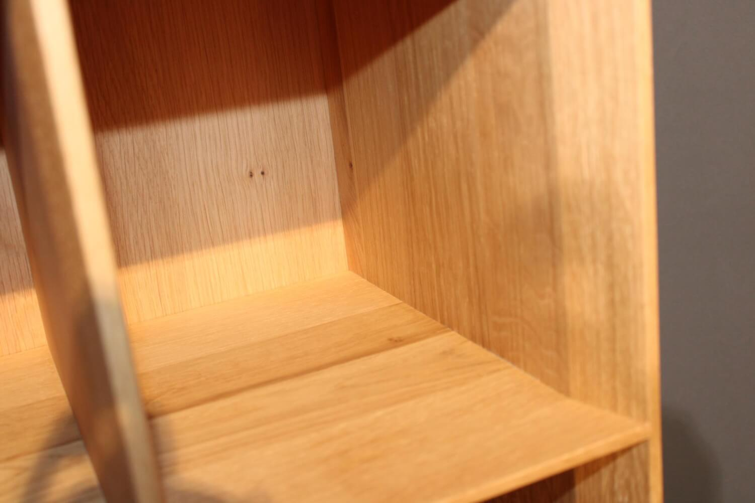 Paul Lindberg - Wohnwand Tookan Massiv Geölte Eiche Glastüre Satinato Taupe - 8