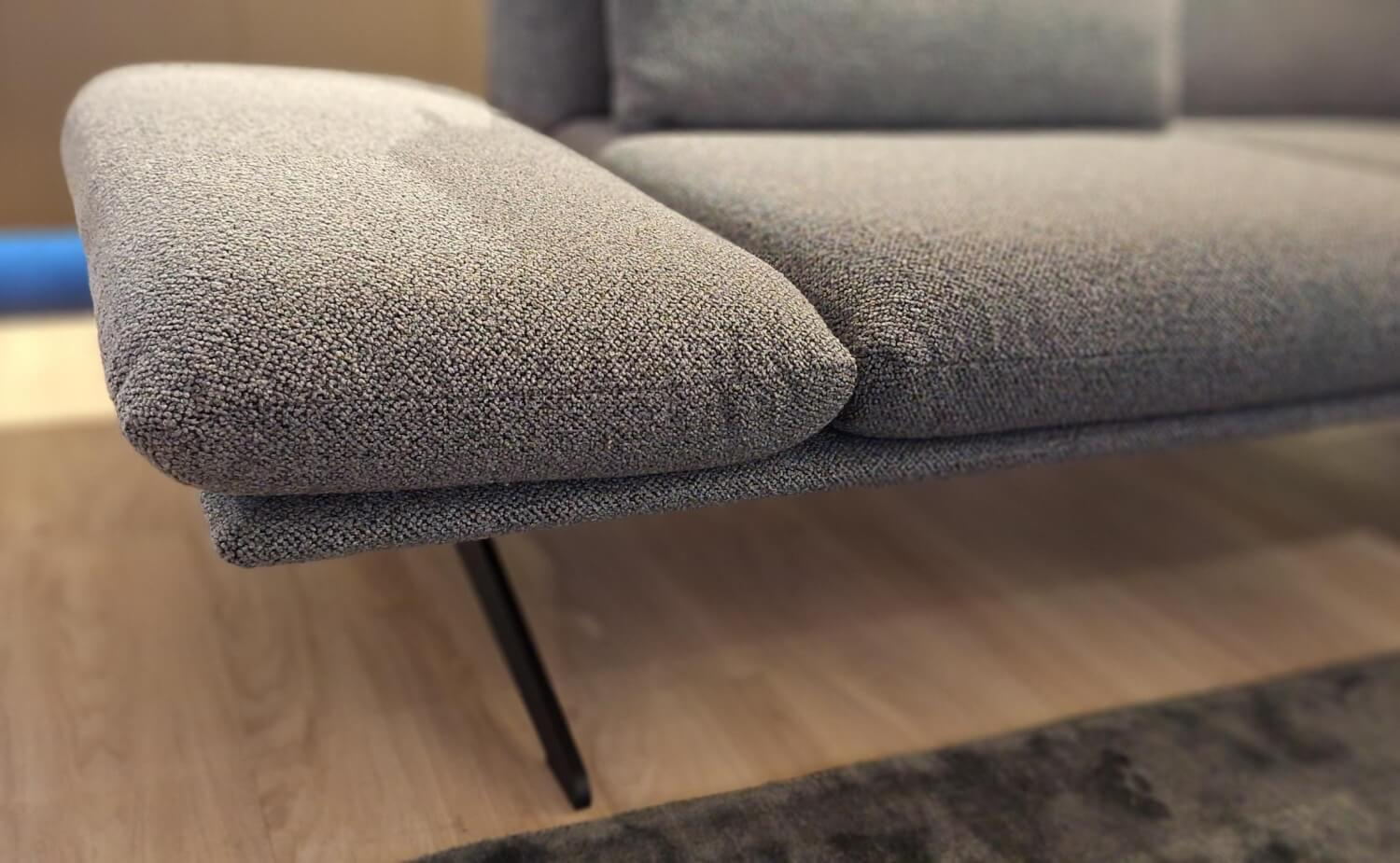 Koinor - Corner Sofa Calmo Fabric 13 Cosmo 97 Gray Metal Skids Powder Coated Black Matt With Manual Headrest Adjustment And Motorized Footrest Including 2 Cushions Without Decorative Cushions - 15