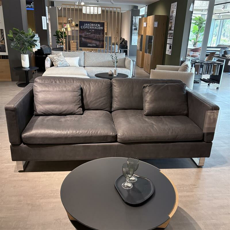 Brühl - Sofa 3-Sitzer Alba Leder Taron Schwarz Füße Metallkufen Glänzend Verchromt - 6