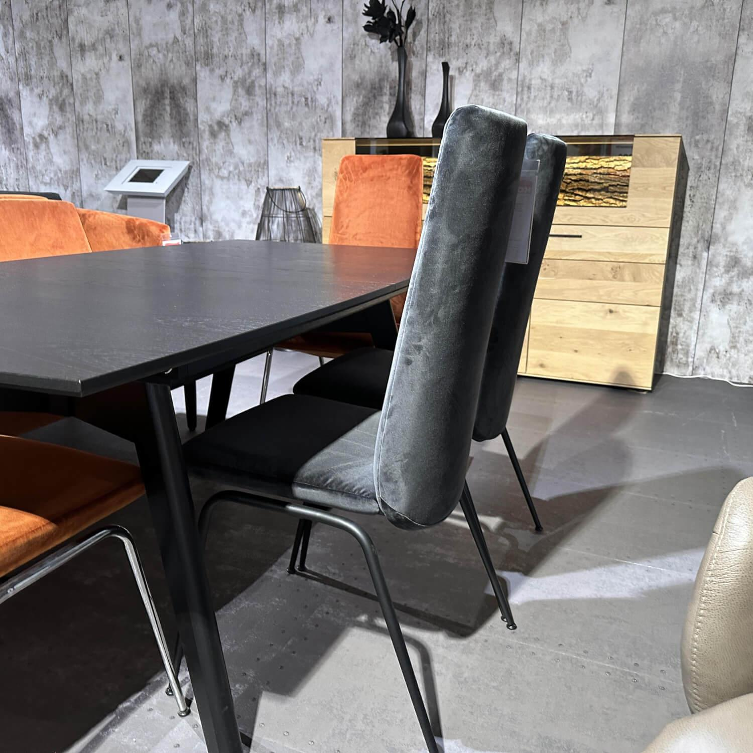 Stressless - Essgruppe Mit Tisch Toscana Eiche Schwarz Mit 4 Stühlen Und Dining Sofa In Stoff Grace Rust Orange Und Dark Grey Dunkelgrau - 6