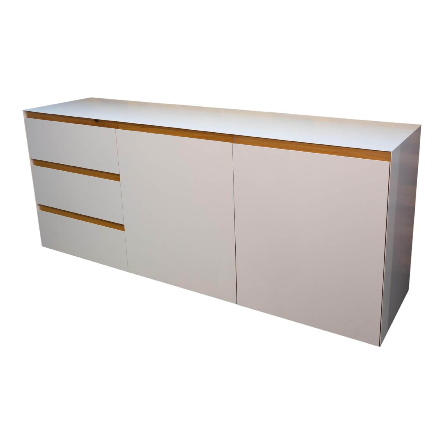 Raum.Freunde - Sideboard Göte Eiche Massiv Geölt Metall Weiß Matt Lackiert Kunststoff Schwarz - 1