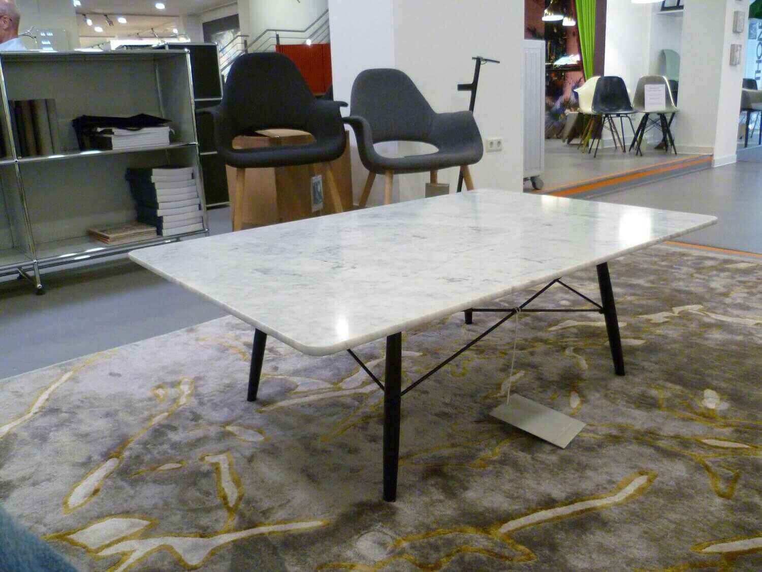 Eames Coffee Table Marmor Carrara Esche Schwarz