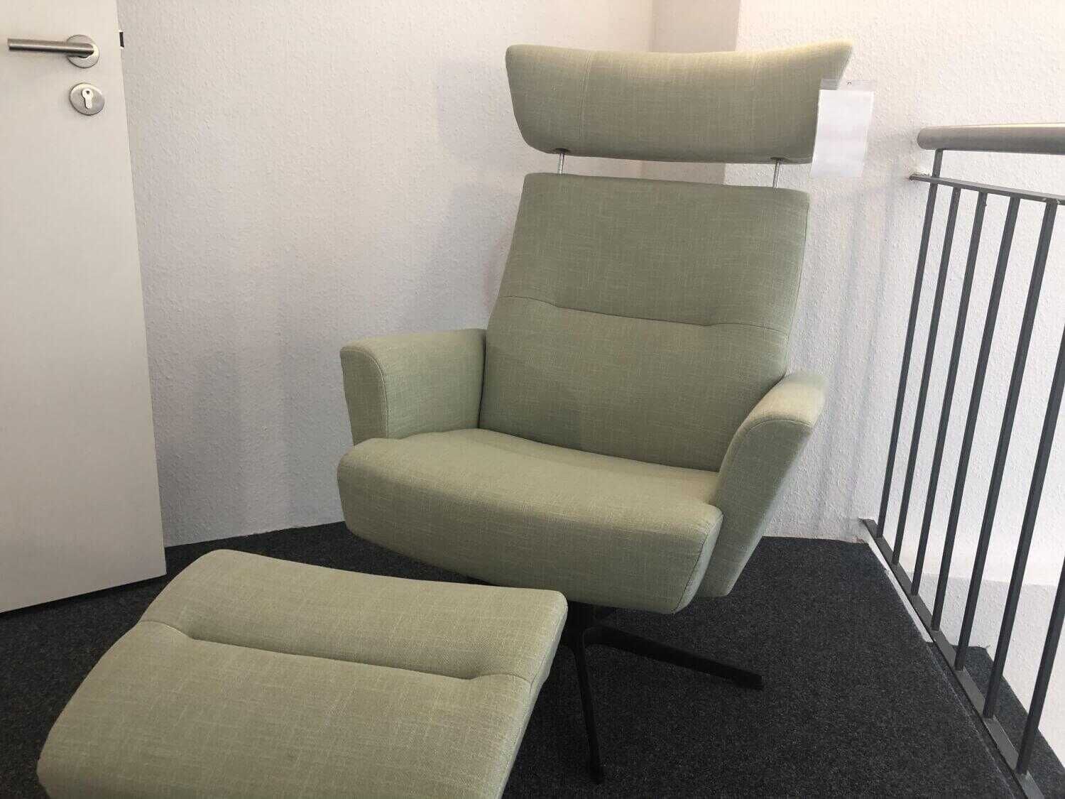 Sessel Relieve C-Chair Stoff Light Green Grün mit Kippfunktion und Hocker