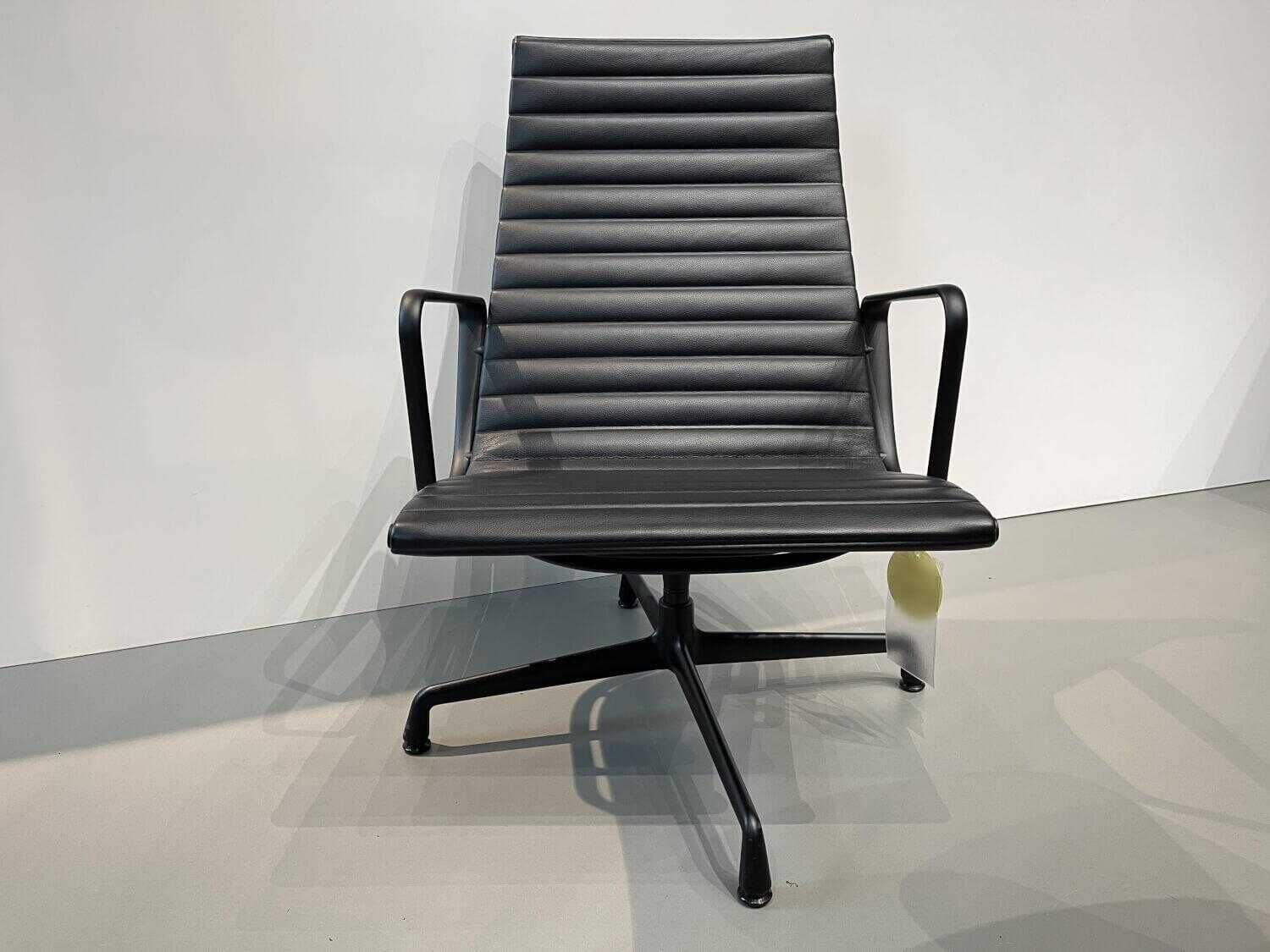 Stuhl Aluminium Chair EA 116 Leder Kat 20 Nero Schwarz Mit Armlehnen