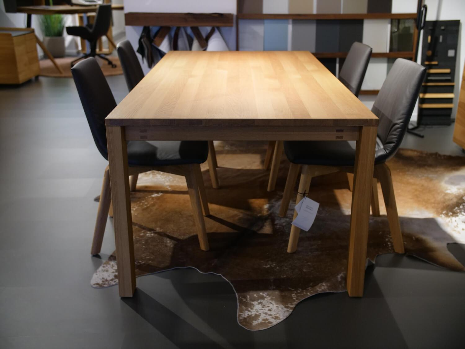 Tischgruppe Magnum Eiche Natur Mit 4 Stühlen Lui Schwarzbraun
