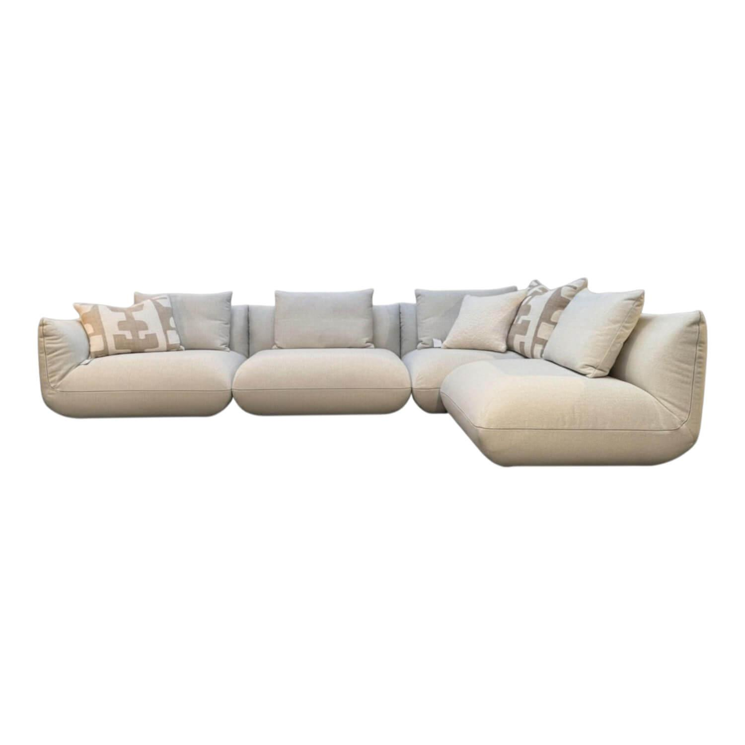COR - Ecksofa Jalis Stoff 8070 Kreide Weiß Paspelierung Stoff 5095 Kitt/Zementgrau - 1