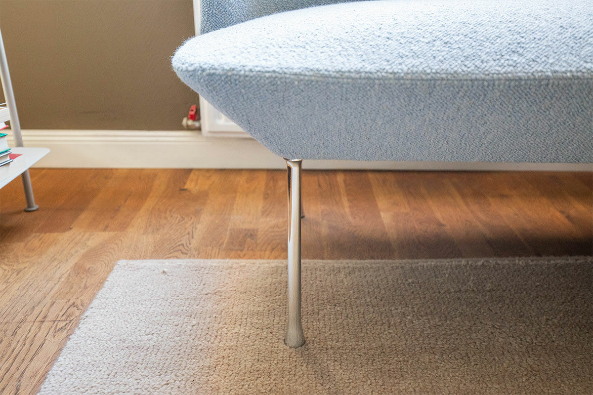 Muuto - Sofa Oslo Stoff Hearth Hellblau Füße Chrom - 3