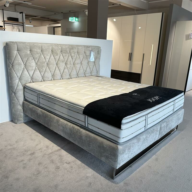 JOOP! - Polsterbett Cubic Chesterfield Stoff Grau Gestell Chrom - 2