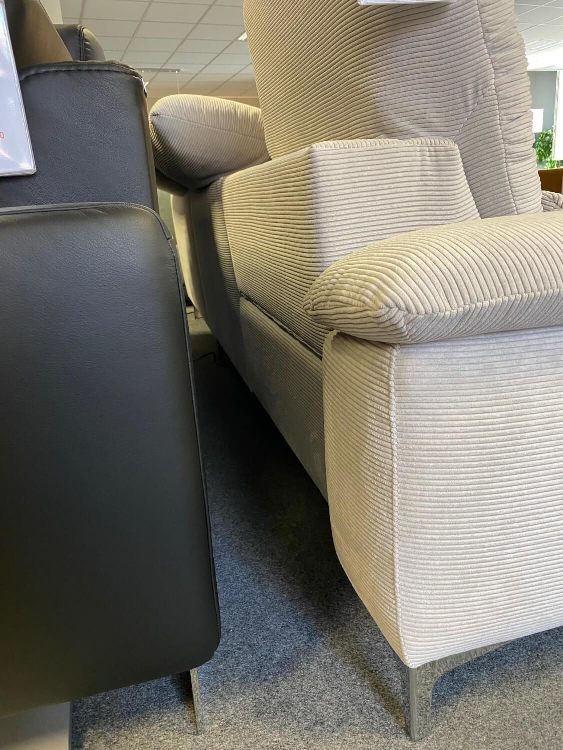 Carina - Ecksofa Modell 1220 Stoff Feincord Silber Grau PG2 Füße Chrom mit Hocker - 5