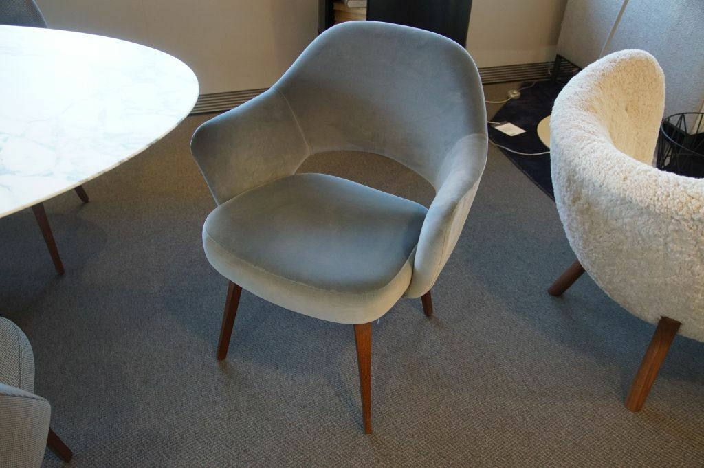 Knoll International - Stuhl Conference Stoff Eva Blau EVA172 Gestell Eiche Walnussfarben Gebeizt - 2