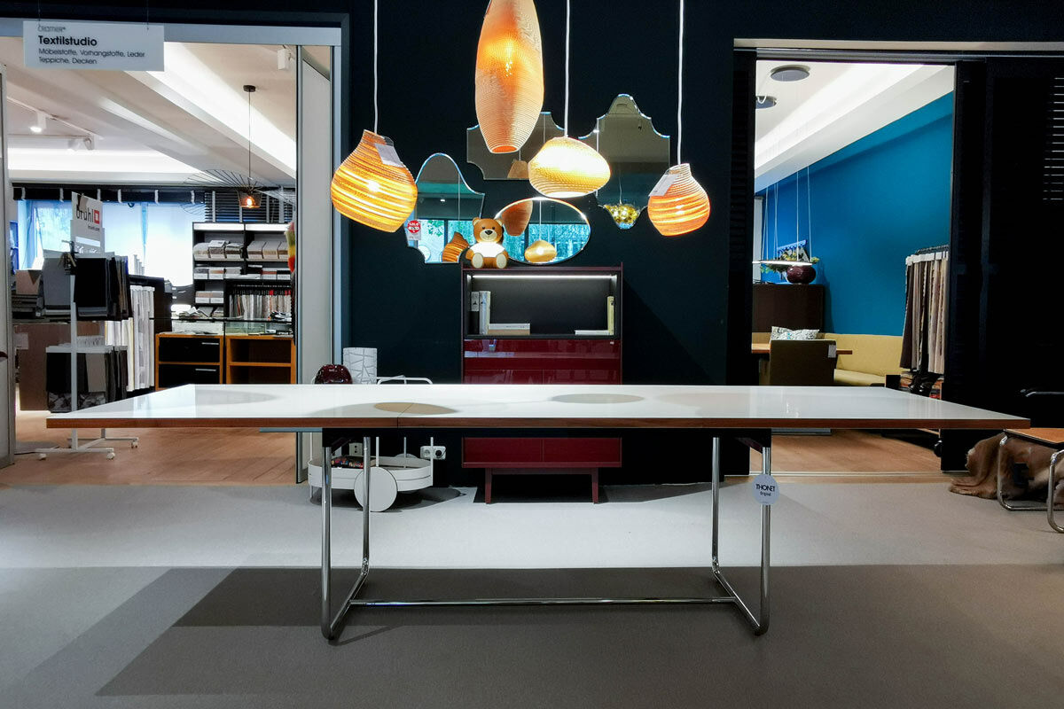 Thonet - Esstisch S 1072 Tischplatte Nussbaum Geölt Gestell Stahlrohr Ausziehbar - 6