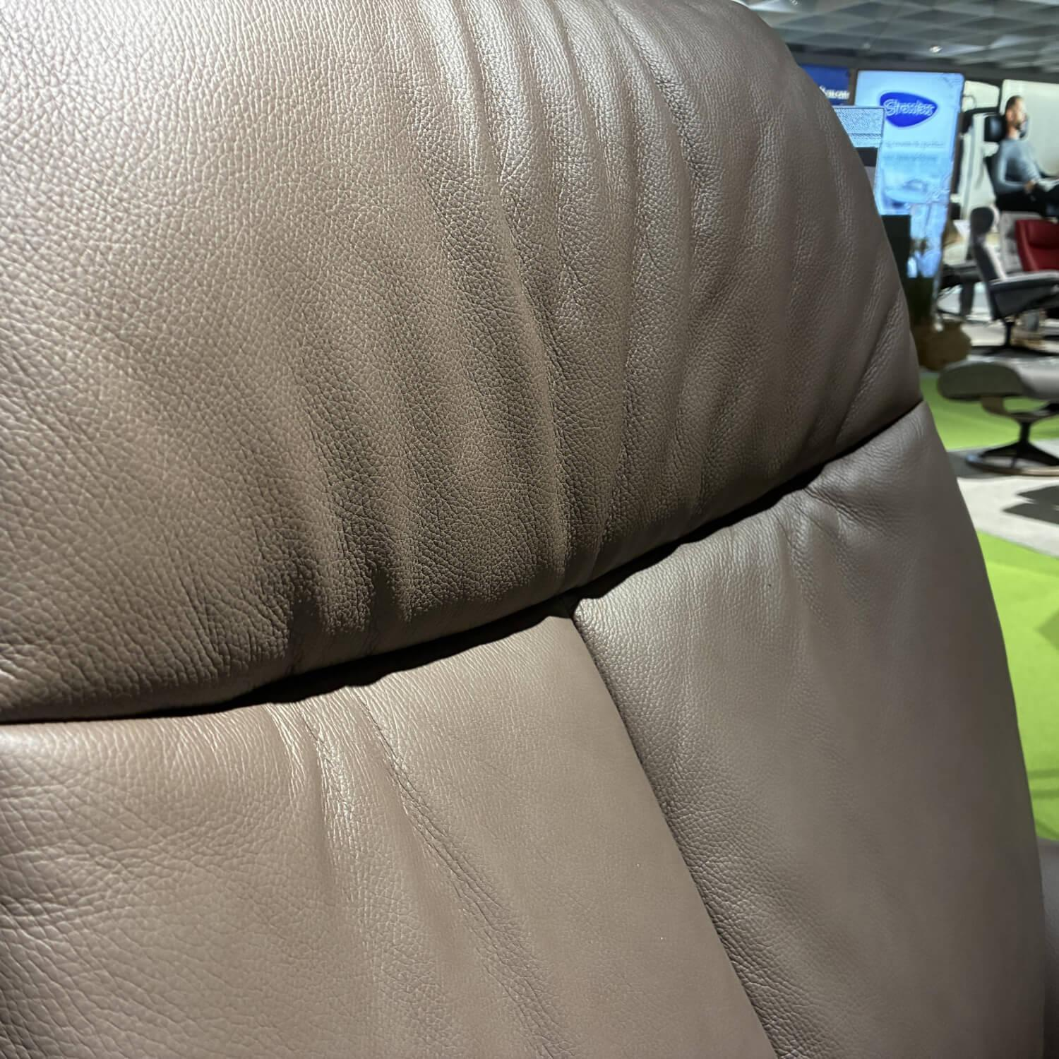 himolla - TV-Sessel 4550 IL Easy Swing Leder Longrustikal 24 Kokos Braun Tellerfuß Edelstahloptik Anthrazit - 3