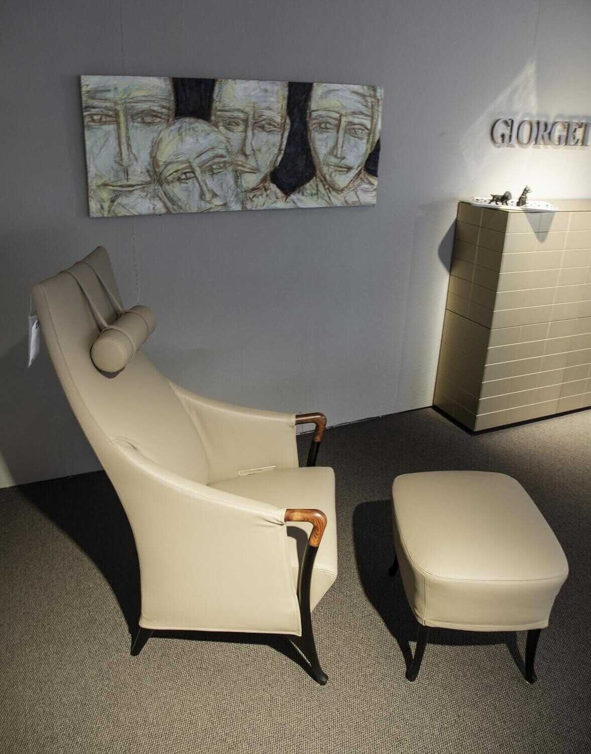 Giorgetti - Sessel Bergere 63240 Leder 9162 Taupe 2613 Creme mit Kopfstütze mit Hocker Progetti 63350 - 4