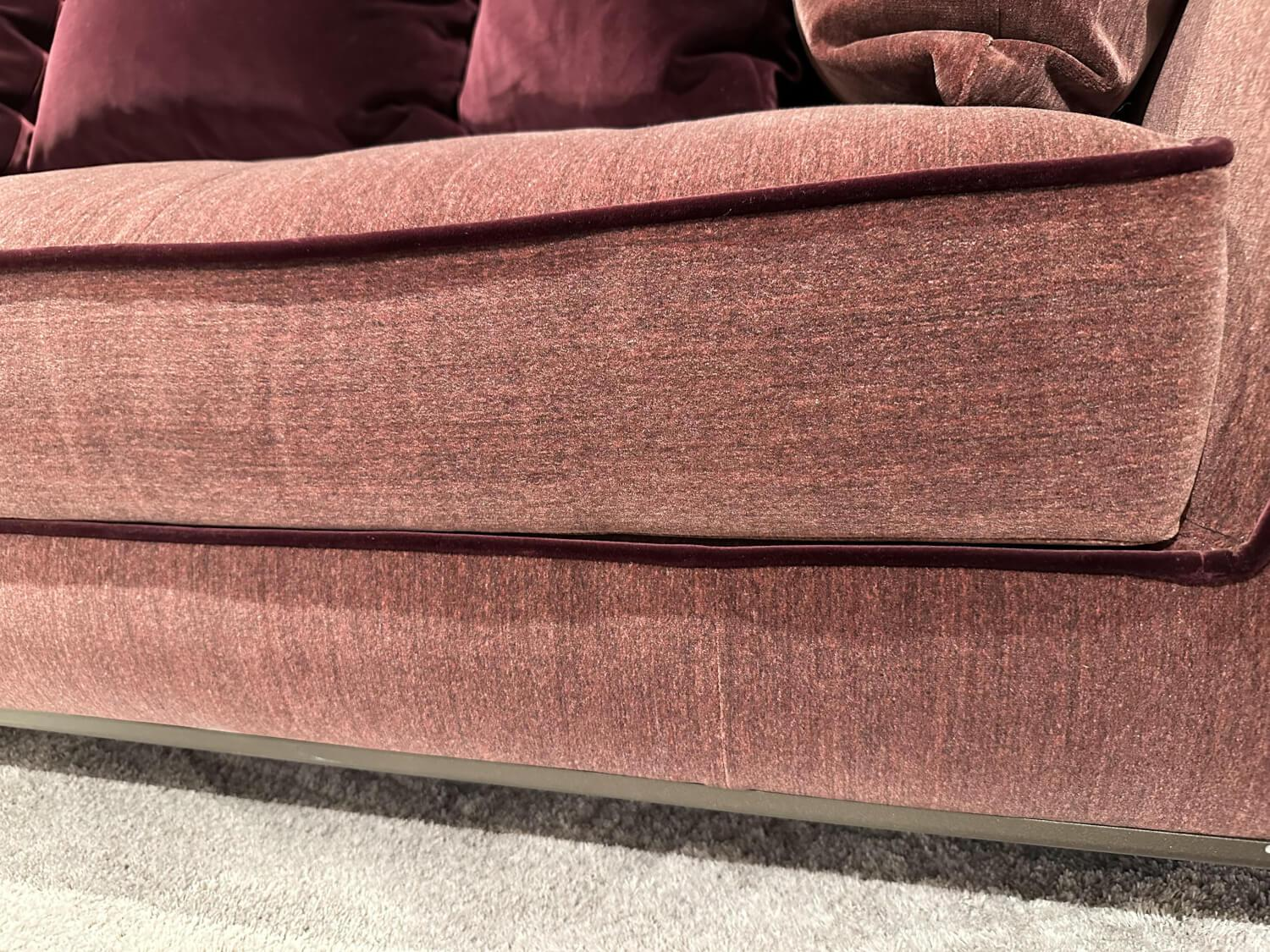 B&B Italia - Sofa Lucrezia Stoff Sirio Vinaccia Bordaux Rot Füße Schwarz Inklusive Kissen - 8