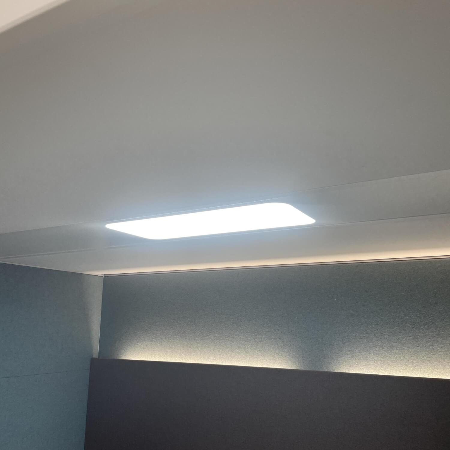 Assmann - Meeting Box Syneo Line Runde Eckprofile Eloxiertes Aluminium Frontrahmen Melamin - 3
