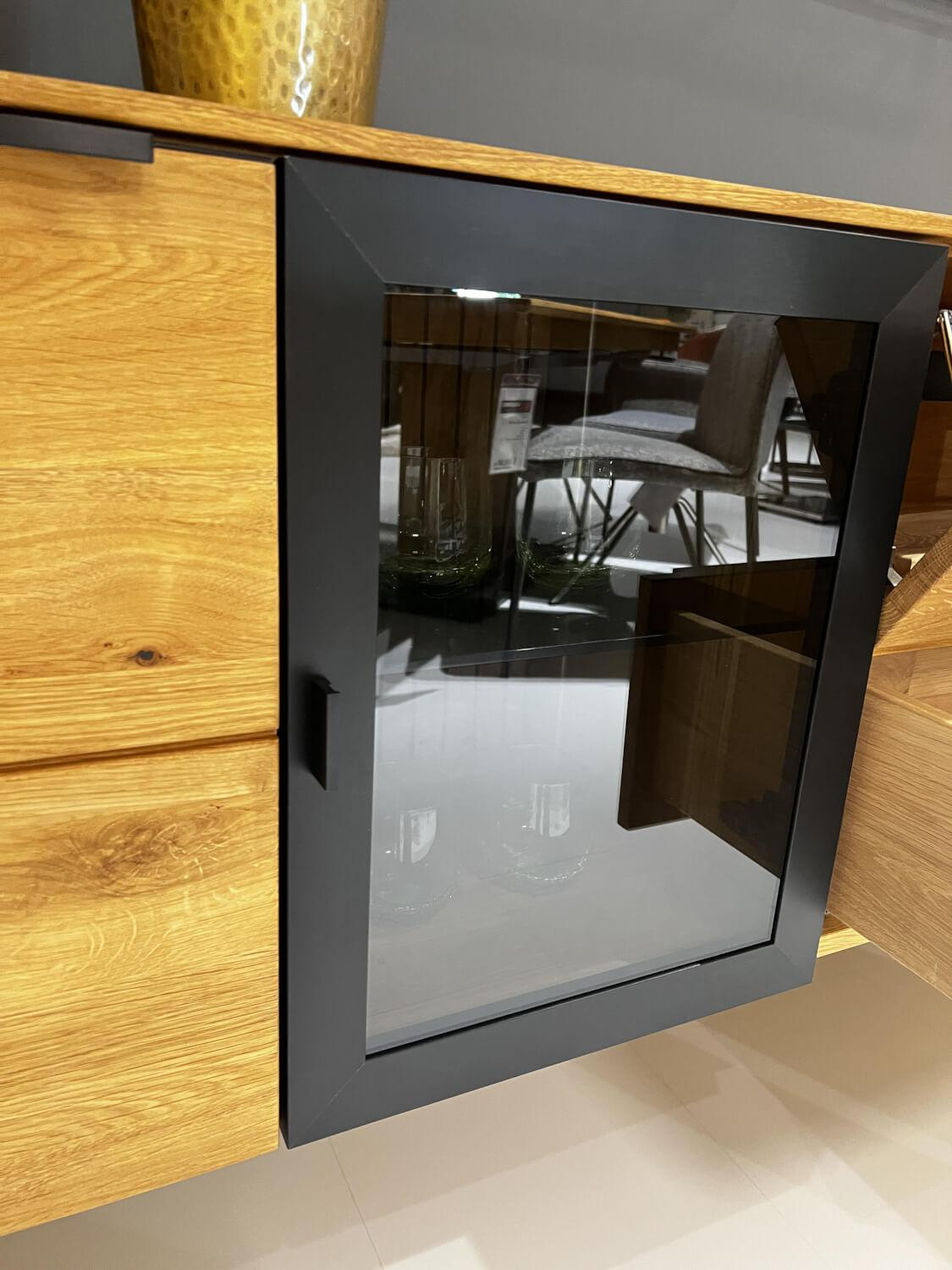 WK Wohnen - Sideboard Baristo WK 490 Hängend Asteiche Natur Rahmen Metall Schwarz Mit Beleuchtung - 7