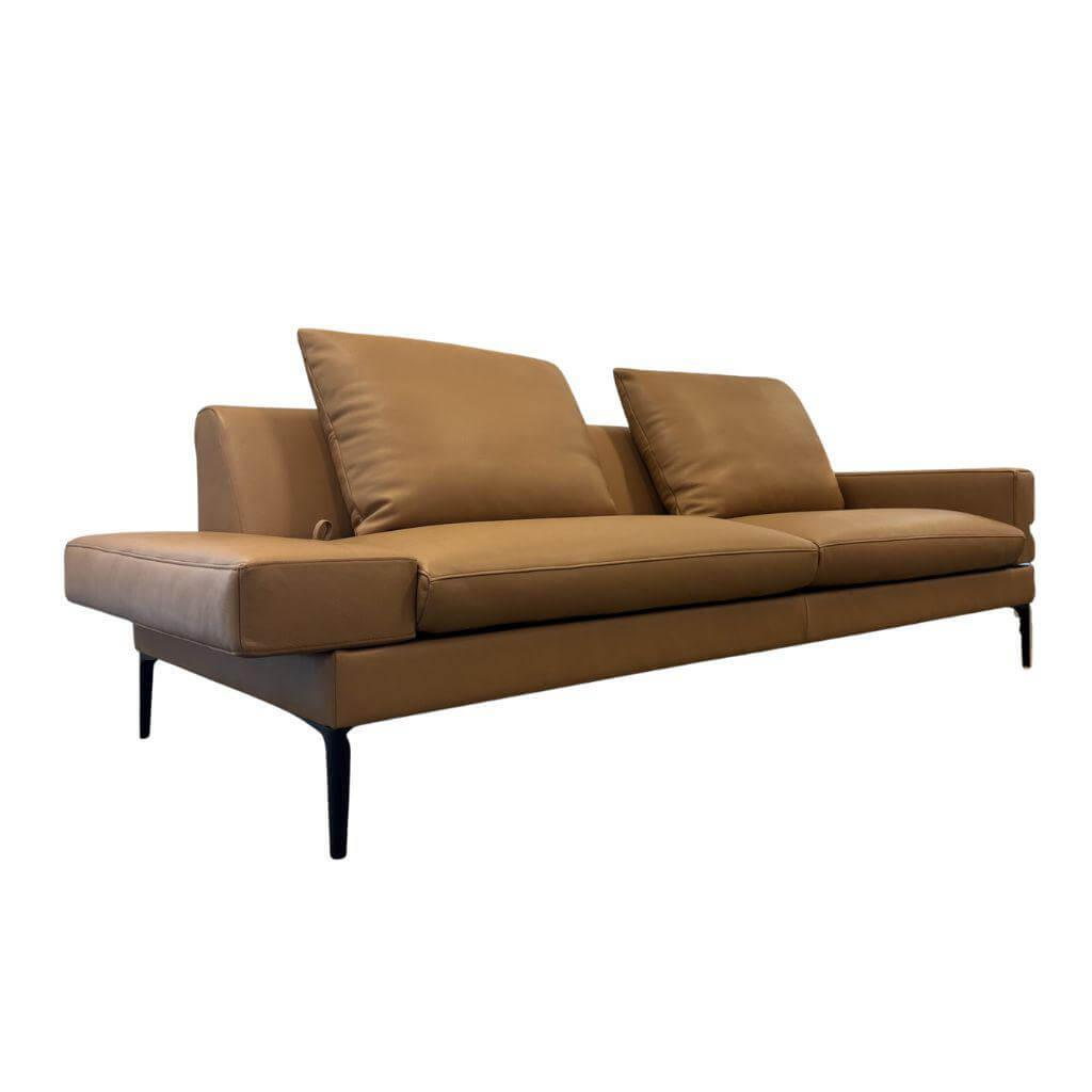 Jori - Sofa Tigra 3-Sitzer Leder Braun Gestell Metall Schwarz Inkl. Verstellbarer Armlehne - 1
