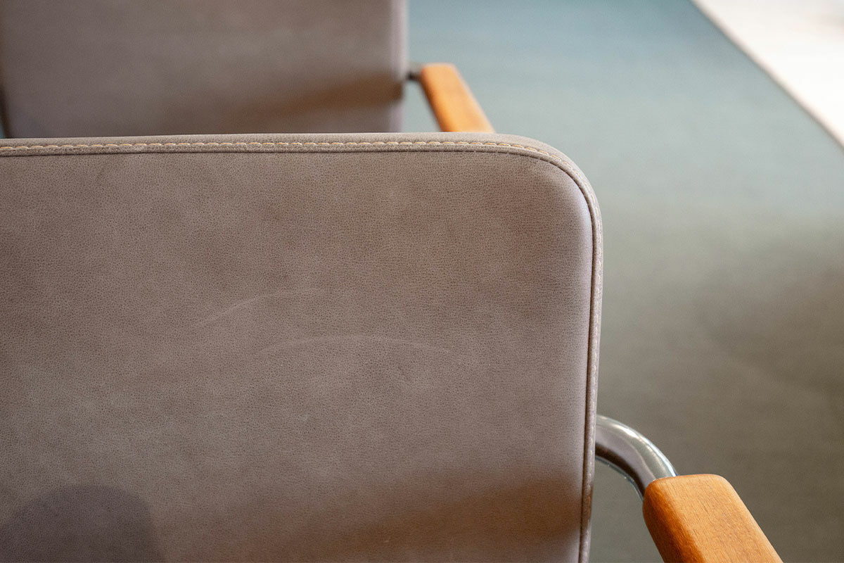 Thonet - 4er-Set S 64 PV Nubukleder Dunkelbraun Armauflage Nussbaum Geölt Gestell Chrom - 3