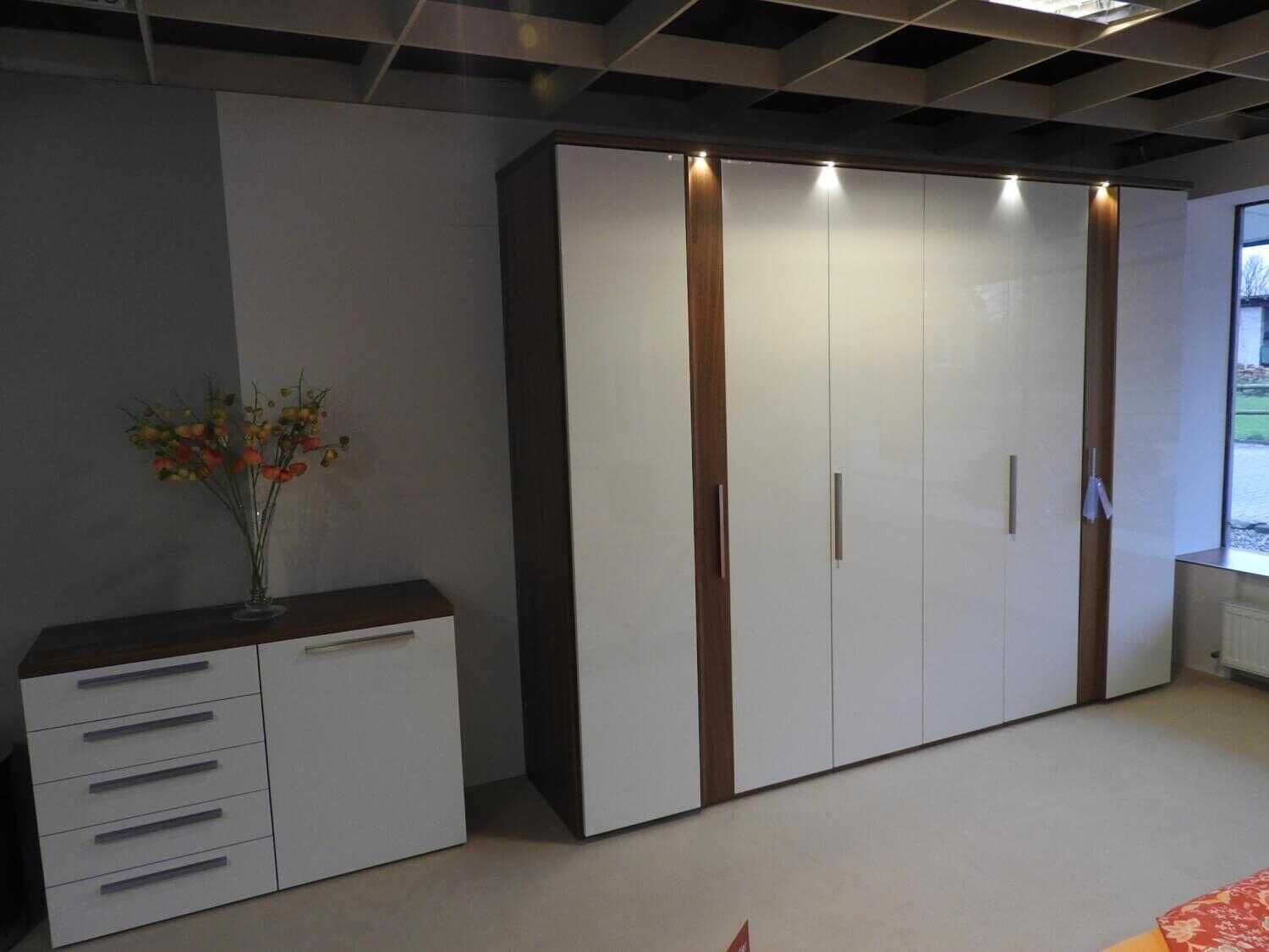 Disselkamp - Schlafzimmer Cloud 7 Walnuss Furniert Bett Kleiderschrank Kommode - 7