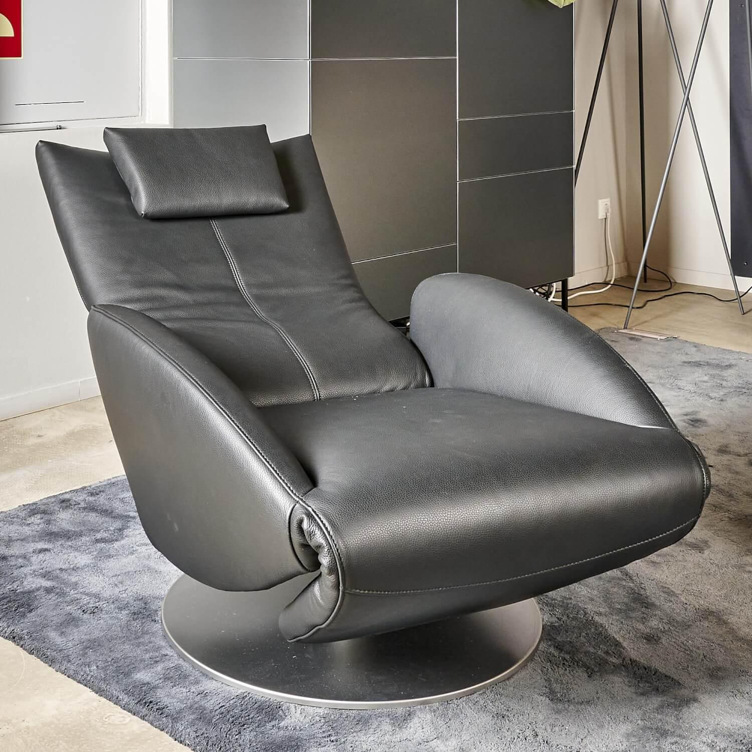 FSM - Relaxsessel Mate Mit Motorischer Verstellung Bezug Leder Living Black Drehteller Perlglanz - 8