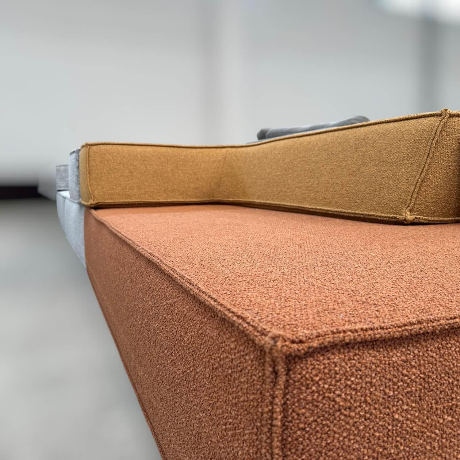 COR - Sofa Trio Stoff 8202 Rost Orange Und 8201 Safran Gelb Inklusive Gleiter - 3