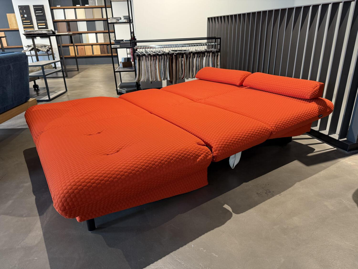 Brühl - Schlafsofa Quint Stoff 36 Orange mit 2 Kissen - 7