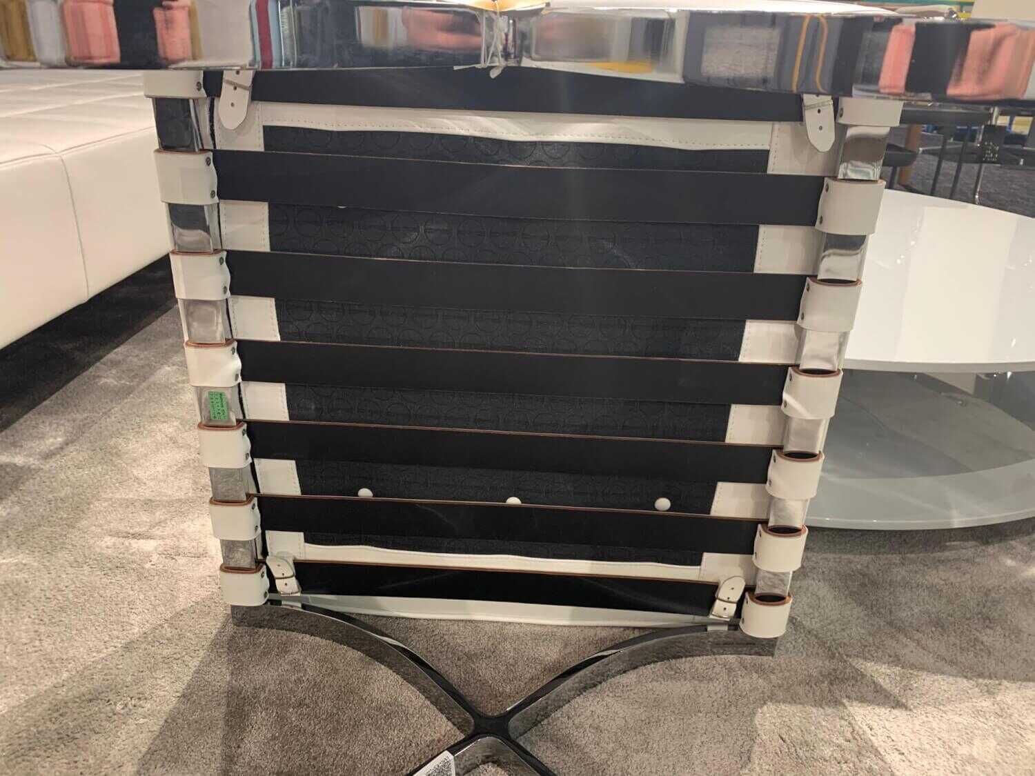knoll-international-hocker-barcelona-mit-sitzkissen-leder-z-sabrina-wei-C3-9F-sa785-gestell-chrom-3509c52b5bf68uEZy9HTSwnYa Knoll International - Hocker Barcelona mit Sitzkissen Leder Z Sabrina Weiß SA785 Gestell Chrom - 4