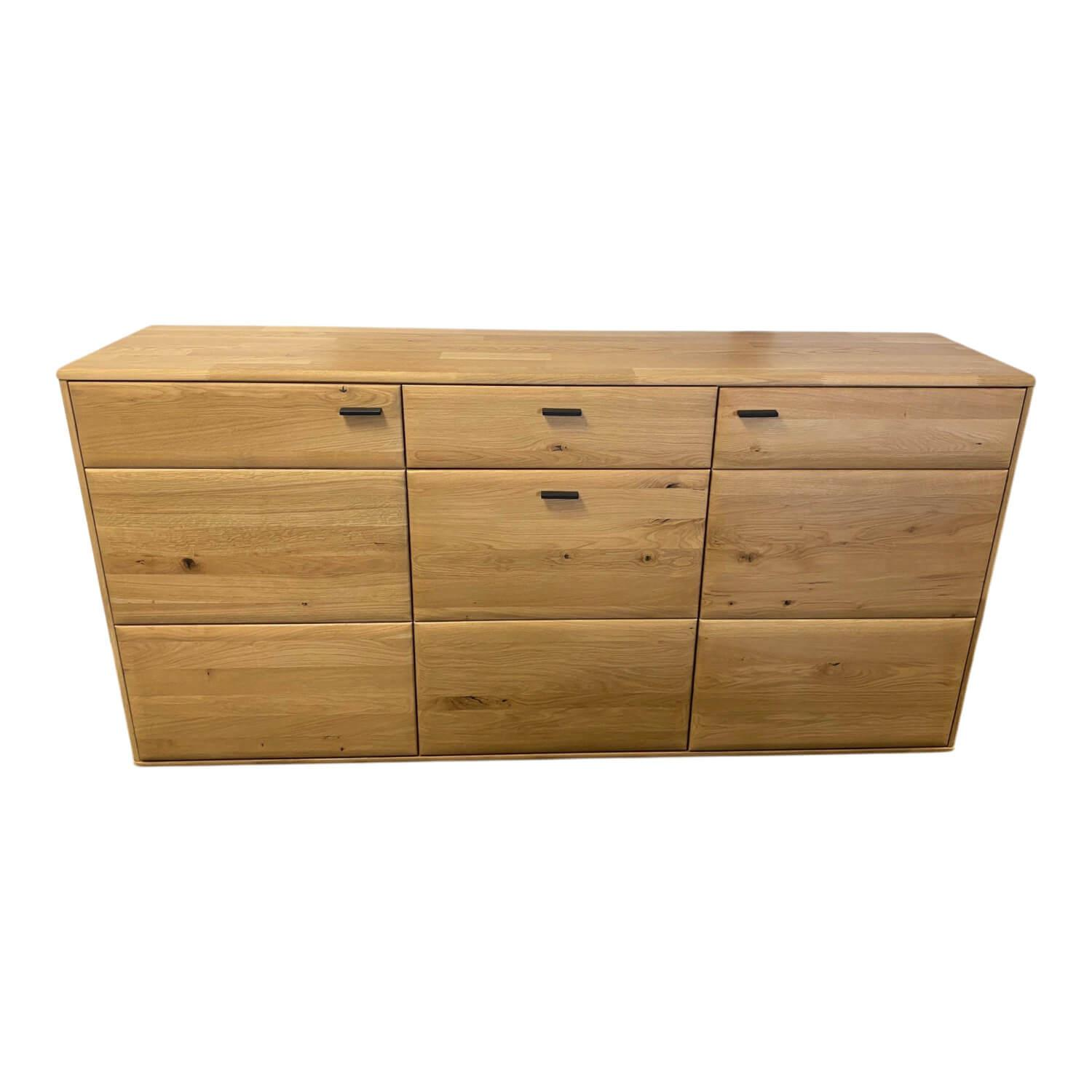 MCA Furniture - Sideboard Girona Ast-Balkeneiche Massiv Keilgezinkt - 1