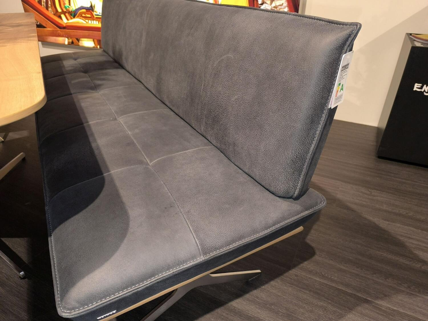 Koinor - Essgruppe Dining System Leder A India Omega Grau Und Leder A India Chili Rot Tisch Wildeiche Bianco Furniert Fuß Metall - 5