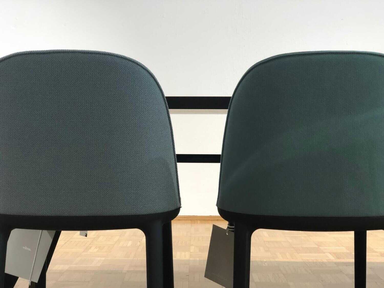 Vitra - Esstischgruppe Tisch EM Table Jean Prouvé mit 6 Softshell Side Chairs - 11