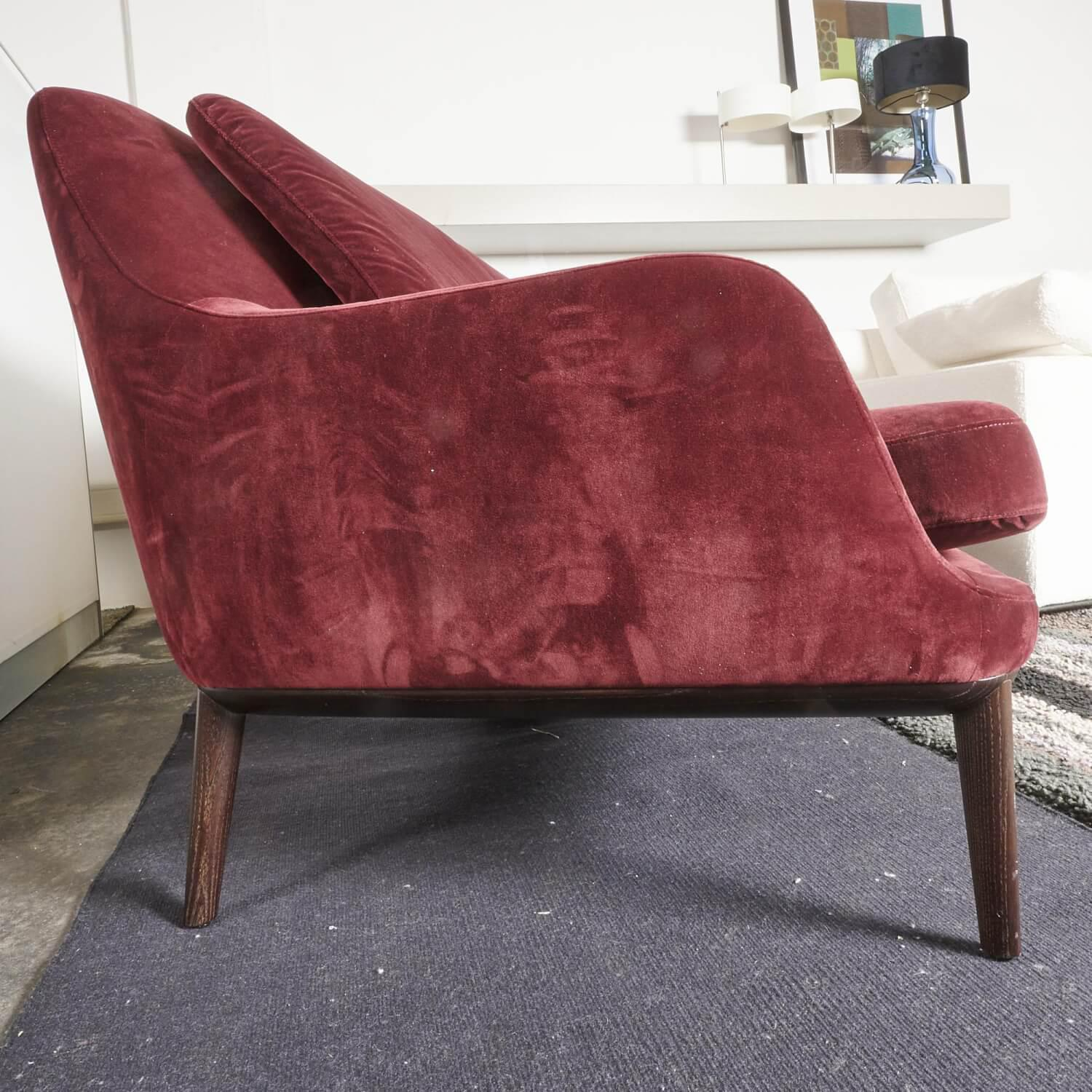 Bielefelder Werkstätten - Sofa Grace Bezug Stoff City Velvet Reloaded CA7832 095 Rot Füße Holz Braun - 4